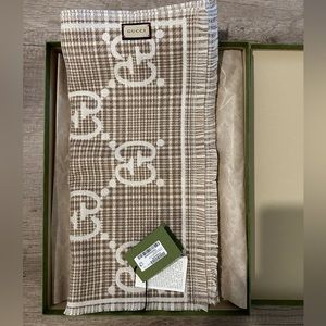 GUCCI - GG Wool Jacquard Scarf
